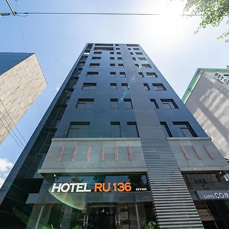 Hotel Ru136