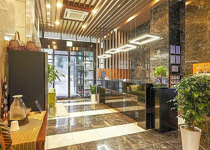 Ru136 Hotel